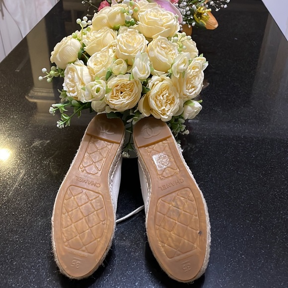 Chanel high top espadrilles - Picture 3 of 4